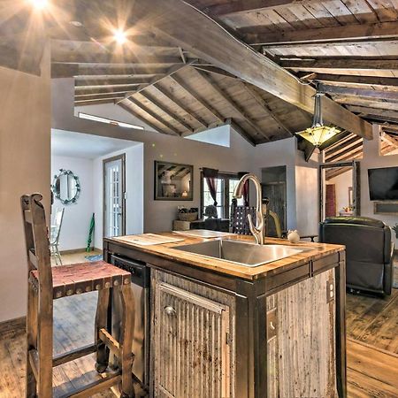 Rustic Chic Home About 1 Mi To Dtwn Hot Springs! Exterior photo